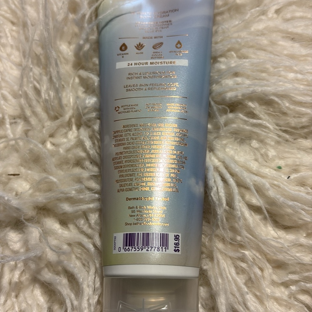 NWT! Bath and Body Works set! - Picture 6 of 8
